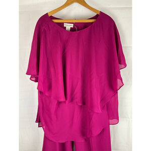 Women's Draper's & Damon's Pantsuit Fuscia in color Size 2X Overlay blouse